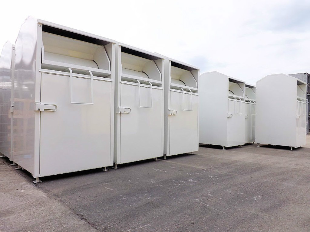 Containers for used clothing Elkoplast